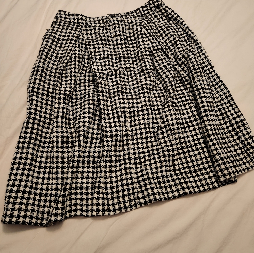 Houndstooth Midi Flare Skirt